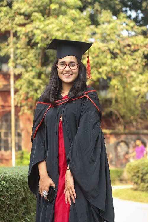 মুনজেরিন শহীদ -সামাজিক মাধ্যমের ইংরেজি শিক্ষক